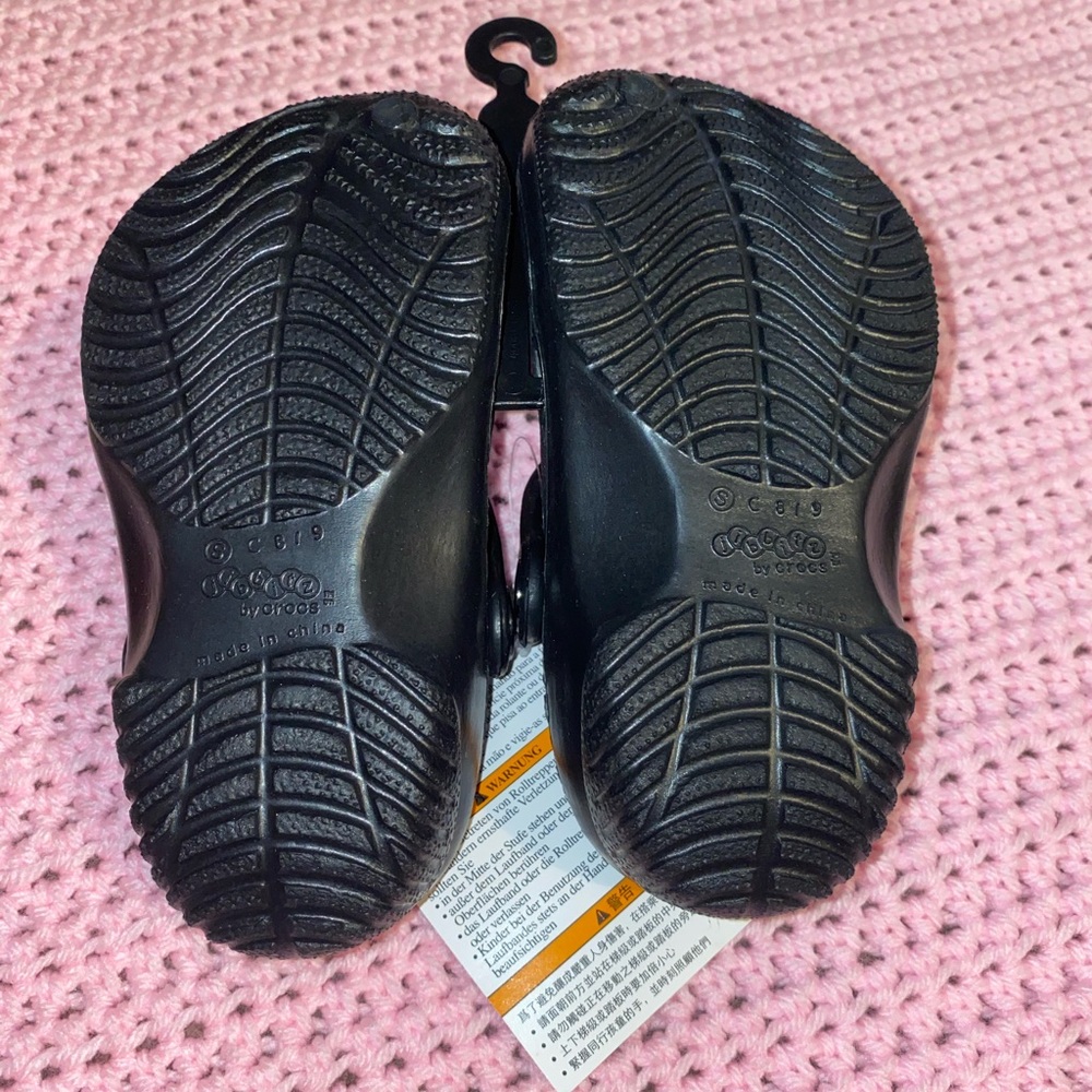 Crocs - Picture 2 of 2